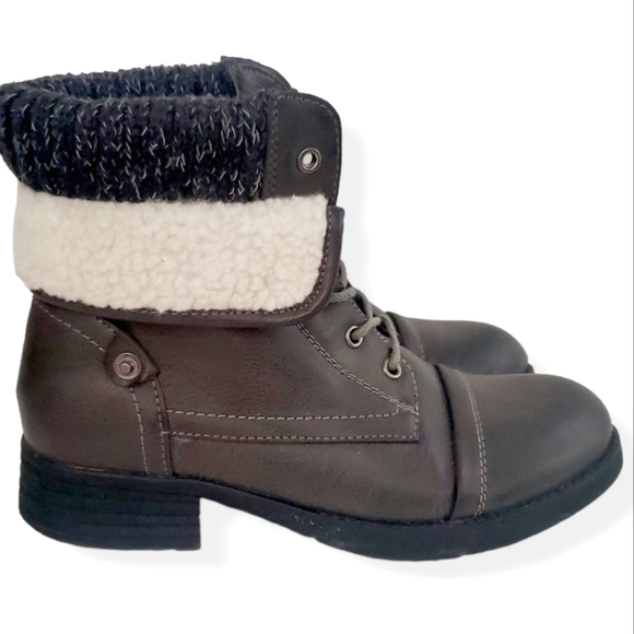 #500 Gray Fur Lined Fulled Over Moto Ankle Combat Boots Water Proof Size 6 - Picture 3 of 7